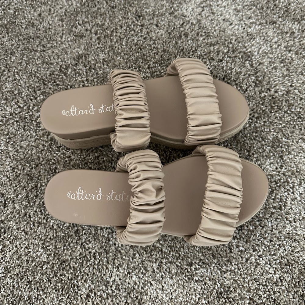 Altar’d State sandals